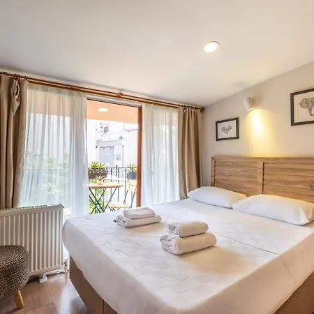 Sisli Of No 12 2*